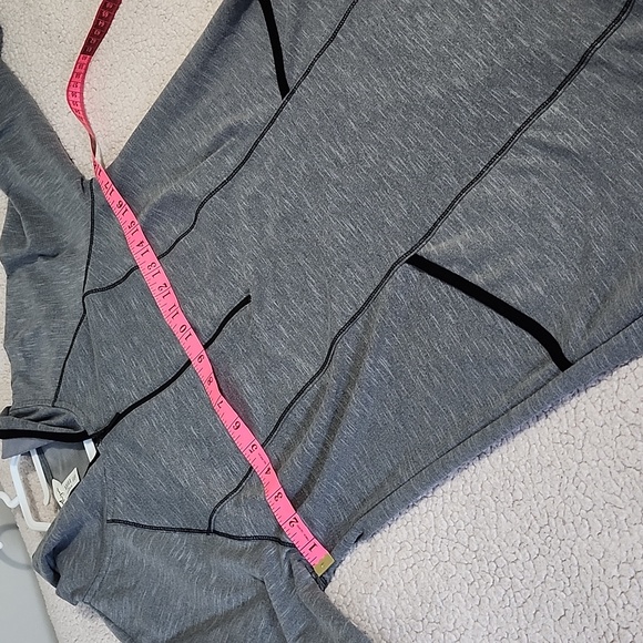 Thyme Maternity pullover hoodie with 3/4 length zipper - Picture 7 of 9